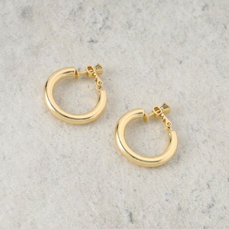 [^ԁFC7134535]yfUCzꂽ^OIȃVvȃfUCB˂̍\ɂAŒ芴Aɍ킹ẴtBbg񋟂܂BN[ȃCAǂȃX^Cɂ}b`āAgɂ҂̃ACełByȂ|CgzJWAȃfjX^CAItBX̃rWlXJWAɍ킹邾ŁAX^CiグBd˕tyނƂłÃANZT[Ƃ̑ǂAlȃR[fBl[gł܂ByJOEpOɂmFzq̊ϓ_Aꍇɂĕԕif肷邱Ƃ܂B炩߂BƖ̊֌WɂAۂFČꍇ܂B܂Ap\REX}[gtHȂǂ̊ɂA኱iƉ摜̃J[قȂꍇ܂B