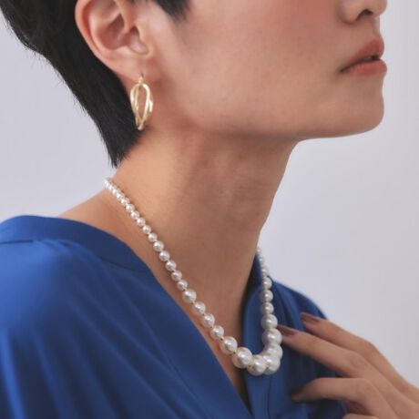 [^ԁFC7134147]yfUCzE召قȂtFCNp[Y~JɔzuꂽfUCŁAꂽGKXo܂B▭ȃoXA񌳂ĂACeBVvȂ݊Aʂȓg܂ŕL􂵂܂ByȂ|CgzEVvȃgbvXhXɍ킹邱ƂŁA؂₩vXăR[fBl[giグBJWAX^CɂAꂽۂ^ȂDƂł܂Bd˕tyނƂŁAghӂX^CRɉo邱Ƃ\łBƖ̊֌WɂAۂFČꍇ܂B܂Ap\REX}[gtHȂǂ̊ɂA኱iƉ摜̃J[قȂꍇ܂B