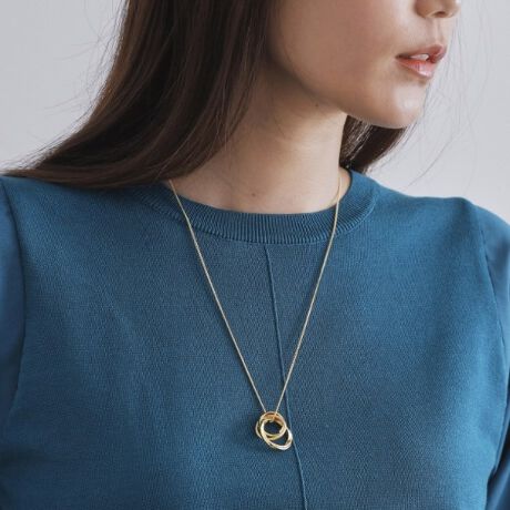 [^ԁFC7134144]ނ̈قȂ郁^ƃrW[̃gvOOlbNXyfUCzقȂ郁^ƃrW[gݍ킹gvOfUCAꂽۂ^܂BVvȂ݊AǂȃX^Cɂ}b`܂ByȂ|CgzVvTVcuEXɍ킹āAJWAȃX^CiグBǂȃX^COɂ킹₷Ԃ̃fUCłBƖ̊֌WɂAۂFČꍇ܂B܂Ap\REX}[gtHȂǂ̊ɂA኱iƉ摜̃J[قȂꍇ܂B