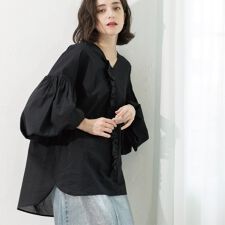 Vネックアシメフリルブラウス