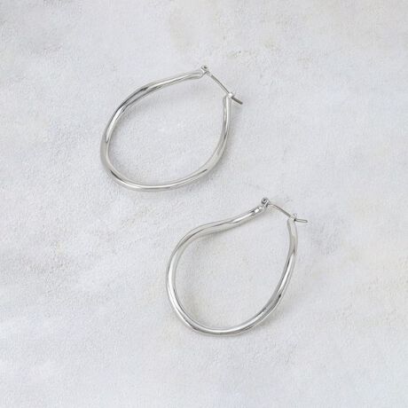 [^ԁFC7134540]݊̂傫̃jAX̂t[vsAXyfUCzj[Nȕό`t[vfUC̃rbOsAXB_ȃVGbg؂₩ɉoAVvȃR[fBl[gɂ݊vX܂ByȂ|CgzJWATVcfjɍ킹āAbNXX^Cyނ̂͂AhbV[ȑɂ}b`BLV[Ŋ􂷂邱ƊԈႢȂłBƖ̊֌WɂAۂFČꍇ܂B܂Ap\REX}[gtHȂǂ̊ɂA኱iƉ摜̃J[قȂꍇ܂B