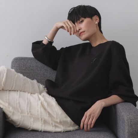 [^ԁF63714202]̎hJ|CgIXEFbgCNɒAȂ߂炩fނ̃N[lbNJbg\[yfUCzEȂ߂炩ȕ\ʊƒ悢ӂ݂̂A_{[fނgpJbg\[vI[o[BENV[ȈۂŒhbvV_[ɁAƂN[lbNA悭Ƃ̂VGbgŁAȂꂽȂoBEɂ̓{fBƓnF̎hJ{|CgɁBE͓rŐ؂ւAӂƂ̊oĂ܂BEKɊy߂Al̃_{[vI[o[łByfށzEقǂ悢݂Ɩc݁AñoX̃_{[vI[o[BE_炩ƔG̗ǂ͂łBE}VEHbVuAUVPA@\tBƖ̊֌WɂAۂFČꍇ܂B܂Ap\REX}[gtHȂǂ̊ɂA኱iƉ摜̃J[قȂꍇ܂B