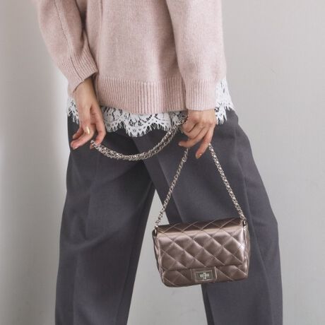 [^ԁFC7114046]I[V[YgIXNGALeBOH{`F[V_[obOE003J[019J[͍fށA219J[̓cC[hfނgpE{̂́AȂĂӂ炳A\ʂɃXNGALeBOH{Ă܂Eꂢ߂JWALX^CO킹₷fUCEV_[Xgbv̓^`F[ɓFn̍fނʂč̈ۂɁEO|PbgtŁAƎô̎[ɕ֗łBEɂ|PbgtĂAו̎dɕ֗  |PbgF2iA|PbgF1jyJ[WJzX[XItzCgi003jX[XubNi019jcC[h`FbNi219jyfUCzLC߃X^COɂfjȂǂ̃JWAX^COɂ킹₷fUC̃`F[V_[obOBS[h^̃`F[p[cɍfނʂč쐬`F[V_[|CgłBȂĕ\ʂɂՂƂH{ȂA킹₷J[OꂽۂłB{̂̊OƓɂꂼ1|PbgtĂāAו̎dɕ֗łBfނŃ~jobO`[iC71|94063j܂BobOƃ`[̃ZbgĂ߂łB|Pbg聡ȂȂߊ|\Ɩ̊֌WɂAۂFČꍇ܂B܂Ap\REX}[gtHȂǂ̊ɂA኱iƉ摜̃J[قȂꍇ܂Bd:330g