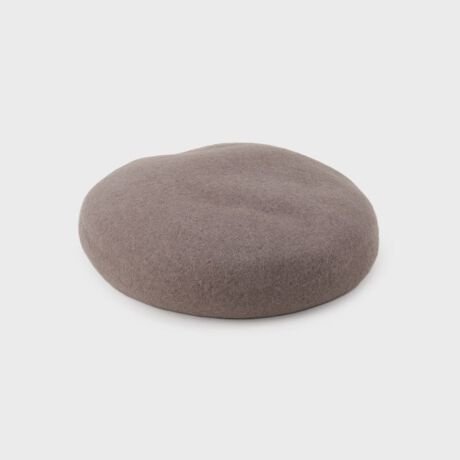 [^ԁFC7154002]VvŃX^COI΂ȂoXNx[yfUCzNVbNȃoXNx[X́AVvłȂꂽVGbgBǂȃX^Cɂ킹₷AGKgȈۂ^܂ByȂ|CgzJWAȃfjX^CAtF~jȃs[Xɍ킹āAX^COɃANZg܂BV[Y킸􂷂ACeŁAR[fBl[gɗVѐSvX܂BƖ̊֌WɂAۂFČꍇ܂B܂Ap\REX}[gtHȂǂ̊ɂA኱iƉ摜̃J[قȂꍇ܂B