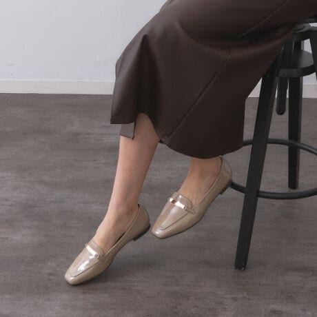 [^ԁFC7124018]ʋ΂ɂ֗IRۖhLHGifނ̃[t@[Eʋ΂ɂΉ\Ȃꂢ߃X^COɍ킹₷x[VbNfUCE{̂̓GifނgpEb̃^o[p[c肰ȂfUC|CgłE~͒ᔽ̃NbVfނgpE~̂ܐ敔ɂ͍RۖhLHioNeVbgjfނgpE{̓̓W[WfނgpđǍDyfUCzʋΑΉ\ȃfUC̃Gi[t@[V[Yꂢ߃X^COɍ킹₷x[VbNfUCŁA{̂̓GifނgpB~ɂ͒ᔽNbVfނgpAܐ敔ɂ͍RۖhLHioNeVbgjfނgpĂ܂BSn̗ǂɂdlŁA@\˔Ă܂BʋΑΉ\RۖhLH̐íARۖhLHĂ܂B̌ʂ͉ivIł͂܂BƖ̊֌WɂAۂFČꍇ܂B܂Ap\REX}[gtHȂǂ̊ɂA኱iƉ摜̃J[قȂꍇ܂Bd:03(24.0~24.5cm)220g