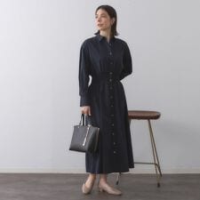 シャーリングフィット＆フレアシャツワンピース【洗濯機洗い可】