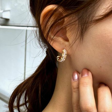 [^ԁFC7134510]^ƃtFCNp[|킹iȃsAXyfUCzꂽ^̃CɁAiȃtFCNp[܂ꂽfUCBVvȂ݊AǂȃX^CɂGKgȃANZg܂ByȂ|CgzItBXX^Cɂ̓VcuEXƍ킹āAꂽۂoBJWAȃR[fBl[gɂA肰Ȃ؂₩vXĂ܂BƖ̊֌WɂAۂFČꍇ܂B܂Ap\REX}[gtHȂǂ̊ɂA኱iƉ摜̃J[قȂꍇ܂B