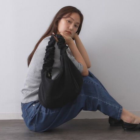 [^ԁFC7114040]ڂfނ؂₩ȃ~hTCỸtnh2WAYV_[obOEiȂ߂̃ngpEŃX^CÕ|CgɂȂ邳肰Ȃ؂₩E͒̕߉\ŁAȂȂߊ||ł2WAYdlE~hTCY500mlybg{g薳܂[́E|Pbgtŏ̎dɕ֗|PbgF22WAYȂȂߊ|\|\500mlybg{g[\Ɩ̊֌WɂAۂFČꍇ܂B܂Ap\REX}[gtHȂǂ̊ɂA኱iƉ摜̃J[قȂꍇ܂Bd:230g