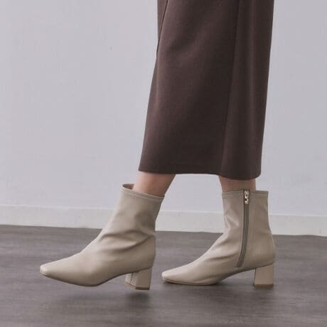 [^ԁFC7124014]wTHExOPAQUE.CLIP̖iV[Yꂢ߃X^COɍ킹₷I@\ƗSn̗ǂɂVGbgꂢȃx[VbNV[gu[cEʋ΂ɂΉ\Ȃꂢ߃x[VbNfUCE{̂̓i`Xgb`̍fނgpi019E044E050J[jE819J[̓gh̃xAfނgpEt@Xi[dlŒEɕ֗Et@Xi[蕔̓S[h^ōȈۂłE~̂ܐ敔ɂ͍RۖhLHioNeVbgjfނgpE\[ׂ͍ʂ芊ɂłB819J[ECTCgƈꕔX܌J[łByfUCzʋΒʊw̃LC߃X^CO͂AJWAȃfjX^Cɂ킹₷VvȃV[gu[cłBSn̗ǂɂi`Xgb`̃\tggpĂ܂Bi019E044E050J[j819J[̓gh̃xAfނgpĂ܂Bt@Xi[JdlŁAu[c̒EN`Ȃ̂|CgB̂q[ň芴Ã^CgȃVGbgō׌ȂANV[ȗSn͂łB~̂ܐ敔̓oNeVbgiRۖhLHjfނgpA@\˔Ă܂Bq[F50mmʋΑΉ\RۖhLH̐íARۖhLHĂ܂B̌ʂ͉ivIł͂܂BƖ̊֌WɂAۂFČꍇ܂B܂Ap\REX}[gtHȂǂ̊ɂA኱iƉ摜̃J[قȂꍇ܂Bd:Б300g(TvTCY)