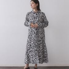 オペークドットクリップ(OPAQUE.CLIP)のジオメトリック柄ワンピース