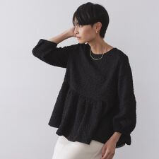 オペークドットクリップ(OPAQUE.CLIP)のふくれジャカードペプラムブラウス【洗濯機OK】