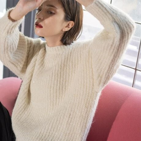 [^ԁFN0214005]ƂI[o[VGbg|CgBXpR[̂߂؂₩ȃjbgvI[o[yfUCzENV[ȕ͋CŒȂAI[o[VGbg̃jbggbvXBEXpR[̎gpĂA߂؂₩ȈꖇBEVvō킹₷N[lbNŁAꖇł͂AnClbNCi[VcȂǂd˒C[hX^C߂łBEC[h₷ƂTCY|CgBEƂ̂fUCȂ̂ŁApc͂ATeXJ[gȂǂ킹X^COoł܂ByfށzEE[̃~hQ[WgpĂAӂӂ튴┲̂邴芴y߂fފBEXpR[̎gpĂA~̃R[fBl[g؂₩ɌĂ邫߂̂ꖇłBƖ̊֌WɂAۂFČꍇ܂B܂Ap\REX}[gtHȂǂ̊ɂA኱iƉ摜̃J[قȂꍇ܂B