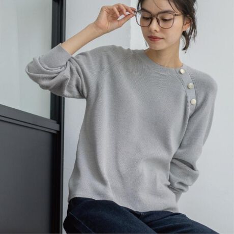 [^ԁF63714019]܌̏{^fUCł肰Ȃ؂₮IfC[Ɋ􂷂Ai߂̃jbgyfUCzERɐĝ痣鏬l҂݂̗pAƂ̂VGbgBE܌ɃVpS[h̃{^tāAANZT[v炸̃|CgɁBE̓udlɂȂĂA₷Kɒ܂BE͒ߕt̂ȂdlȂ̂ŁApcɂXJ[gɂ킹₷fUCłByfށzEэ̍afނgpĂA݂ꂢ߂ɒpłfފBE肰Ȃ߂Aiȃ̎gpBE}VEHbVułȒPłBƖ̊֌WɂAۂFČꍇ܂B܂Ap\REX}[gtHȂǂ̊ɂA኱iƉ摜̃J[قȂꍇ܂B