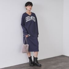 ロゴプリント裏毛ワンピース【洗濯機洗い可】