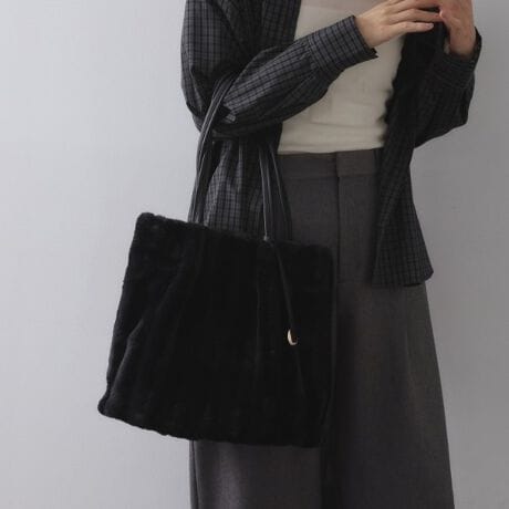 [^ԁFC7114065]lC}`tfUCBAGɐVFǉăAbvf[gIv`vA4TCYΉI{[̂tFCNt@[gpiȈۂ̃IWi`[tg[gobOE{[A炩ȕ̃tFCNt@[gpEcɃLeBO̓fUCVNE͍fނgpāAiꂢ߂ȈہEA4TCYΉ|CgE}`tŌڈȏ̎[́E|PbgtŁAו̎dɕ֗|PbgF1yfUCzH~炵tFCNt@[gpg[gobOBcɓLeBOfUCVNłBv`vłA{[̂tFCNt@[fނgpĂ̂ŏiȈۂō܂BA4TCYΉŃ}`tȂ̂ŌڈȏɎ[͂A|PbgtĂ̂ŏ̎dɕ֗łBG͐VF̃`R[O[ƃ_[NuEǉăghvXĂ܂B͓Fn̍fނgpāA肫ꂢ߂ȈۂłBIWĩ^`[tŁAobÕfUC|CgɂȂ܂BA4TCYΉ|\|Pbg聦Ɩ̊֌WɂAۂFČꍇ܂B܂Ap\REX}[gtHȂǂ̊ɂA኱iƉ摜̃J[قȂꍇ܂Bd:315g