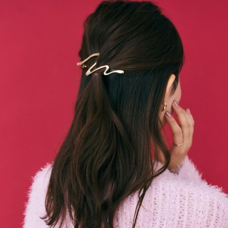 [^ԁFC7134910]ꂽjAXfUC̃^ob^yfUCzȐƖʂ̃oXō\jAX̂郁^ob^BVvȂ痧̊̂鑢`܂ɐꂽANZgY܂ByȂ|Cgz߂̃|j[e[TChXbvł܂Ƃߔɍ킹ƁAsIŐۂɁBꂢ߃JWA̎dグɍœKŁAWPbguEXƍ킹ƈiƏiɉf܂BƖ̊֌WɂAۂFČꍇ܂B܂Ap\REX}[gtHȂǂ̊ɂA኱iƉ摜̃J[قȂꍇ܂B