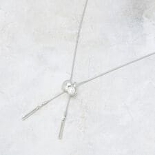 パール調ビジュースライドネックレス