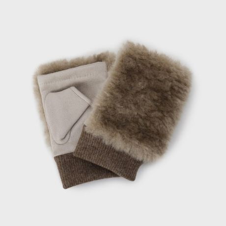 [^ԁFC7184002]jbgƃtFCNt@[gݍ킹wʂitBK[Xj^Cv̎܁E̍bɃ̃tFCNt@[gpwȂ̃O[uÊЂ畔̓jbgW[Wfނŕig₷JWAeCXgE񕔕̓ujbgؑւŃtBbg܂yfUCz̍bɃ̃tFCNt@[gpwȂ̃O[ułBtBK[X^CṽfUC͂ƂĂg₷AfC[[Xɂ҂łB̂Ђ̓jbgW[WA̓ujbgŃJWAȈہBgpɂ͂Av[gɂ߂łBƖ̊֌WɂAۂFČꍇ܂B܂Ap\REX}[gtHȂǂ̊ɂA኱iƉ摜̃J[قȂꍇ܂B