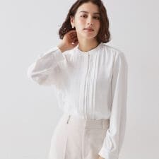 ≪通勤・セレモニー対応≫ タックブラウス【洗濯機OK】