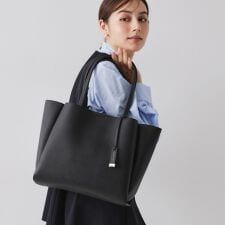 【軽量／A4サイズ対応】サフィアーノ調3層トートバッグ