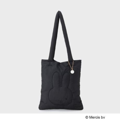 [^ԁFC7194050]miffy x OPAQUE.CLIP̃R{[VACe~btB[a70NR{̃XyVCibvIgȂӂfނVCj[ȏȂǁA~Mtgɂ҂ȃACeoBOPAQUE.CLIPȂł͂̃mg[ACelCi̐VFIǂȂyfUCzʂɃ~btB[̂̎hJ{A4TCY[\ȃg[gobOB悢ӂ݊̂fނgpĂ܂ByʂȂ̂|CgobOƓF̎hJȂ̂őlg₷fUCłBwʂƓɂ͏̎dɕ֗ȃ|PbgĂ܂BO\ȃ~btB[̃`[tB70NLOfUC̉Dƃl[Ă܂BfނŃV_[obOiC71-94051ĵ܂Bydlz|PbgF~1 wʁ~1y~btB[z1955Nɐ܂ꂽ~btB[͏Ȃ̏̎qBI_̊G{ƃfBbNEu[i񂪕`G{̎lłBƖ̊֌WɂAۂFČꍇ܂B܂Ap\REX}[gtHȂǂ̊ɂA኱iƉ摜̃J[قȂꍇ܂Bd:250g(TvTCY)