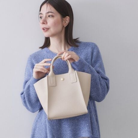 [^ԁFC7115009]O\ȃV_[XgbvtI2WAYdľyʂꂢ߃~hg[gobOELY̖ڗɂʊ̂鍇fނgpEʋ΂ɂʊwɂΉ\Ȃꂢ߃VvfUCEV_[Xgbv͎O\2WAYdlE500ml̃ybg{gcɂۂ[́E|Pbgtŉו̎dɕ֗  |PbgF1yfUCzʋΒʊw̃LC߃X^COɍ킹₷XbLfUC̃~hTCYobOBJ̓}OlbgŊyɊJ\ŁAL߂̃}`tĂ̂ŌڈȏɎ[͂܂B|PbgtŁA̎dɕ֗łBO\ȃV_[Xgbv́A߂\ŁAɂۂɃSAtBbgĎĂ邷ƂfUCɎdグ܂B2WAY500mlybg{g[\|Pbg聡yʁ|\Ɩ̊֌WɂAۂFČꍇ܂B܂Ap\REX}[gtHȂǂ̊ɂA኱iƉ摜̃J[قȂꍇ܂Bd:330g