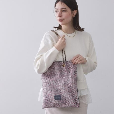 [^ԁFC7115020]13C`TCYPCIA4TCYΉ\ȍƃcC[ḧّfރRrg[gobOEA4TCY[\ȃ^e^g[gobOEOʂɃcC[hnAwʂɍ琶ngpE蕔͑Iȃ`F[fނgpă|CgɁE`F[͍ʂĂ荂ȃfUCɁE13C`̃m[gPCۂ[́Eʋ΂ɂʊwɂΉ\ŁATuobOƂĂ̊p߁E|Pbgtŉו̎dɕ֗  |PbgF2iA|PbgF1jA4t@C[yJ[WJz019 FubNnAFubN072 FsNnAFfju[yfUCzʋΒʊw̃LC߃X^COɂJWAȃX^COɂ킹₷_utFCXfUC̃g[gobOB\ʁicC[hjƔwʁijɈقȂfނgpĂ̂|CgłB́AIȃ`F[gpĂ܂AɂۂɃSAtBbgĎĂ邷ƂfUCɂĂ܂B019J[̓Zj[p[eB[V[̃TuobOƂĂ߂łBA4TCY[|Pbg聡|\Ɩ̊֌WɂAۂFČꍇ܂B܂Ap\REX}[gtHȂǂ̊ɂA኱iƉ摜̃J[قȂꍇ܂Bd:265g