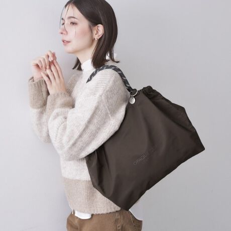 [^ԁFC7115017]lCfUCɂAVTCYoIyʂŎ[͂Ig₷~hTCYg[gobOE{̕\nƃ|Pbg̓fC[g₷|GXefނgpE蕔̓[ṽfUCnhŁAiČ|ƂĂgp\EyʂŁA~hTCYȂA4TCYΉȂ̂|CgEF̃Svg肰ȂAlۂƏi܂EOƓɊe1|PbgtĂ̂ŁAƎo̎[ɕ֗łEJritȂ̂ŁAgh̃`[ȂǂtăAWy߂܂ydlzE|PbgF~1 O~1EA4t@C[|\A4TCYΉƖ̊֌WɂAۂFČꍇ܂B܂Ap\REX}[gtHȂǂ̊ɂA኱iƉ摜̃J[قȂꍇ܂Bd:230g