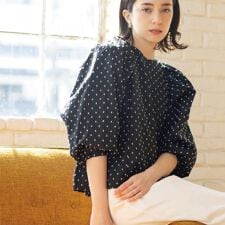 ドビードットパフスリーブブラウス【洗濯機OK】