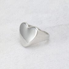 ハート型リング