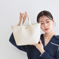2WAY巾着付シュリンクミドルトート