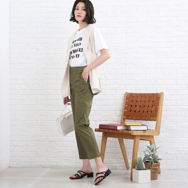 かっこいいお仕事服ストレート