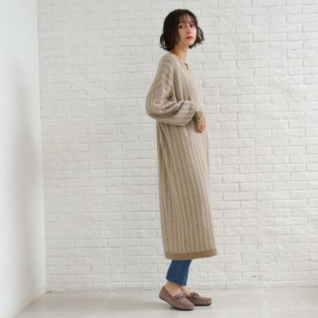 ストンとしたゆるシルエット レトロ柄 ジャカード ワンピース シューラルー Shoolarue C ファッション通販 マルイウェブチャネル