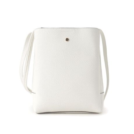 [^ԁFC7002015]yfUCzV[[ŐlČyfނgpV_[obOłBV[ÝAwʂ̓Ƀ|Pbg1tAʂɂ̓|Cgɋt܂B_炩yfނgpĂ̂ŁAigɂ߂łByX^COzVo[(006)EEEfjƂ̑ǂlJWAX^CɁBubN(019)EEEǂȃX^COɂ}XgACeBCG[(031)EEEmg[R[fɃvXƃ|CgɂȂ܂BubN(519)Ex[W(552)EEEzFfUC|CgŁAꂢ߃R[fɂ߂łBĂɌĐVFŃItzCgJ[i003jǉ܂BydlzE|PbgF~1Ɩ̊֌WɂAۂFČꍇ܂B܂Ap\REX}[gtHȂǂ̊ɂA኱iƉ摜̃J[قȂꍇ܂Bd:235g