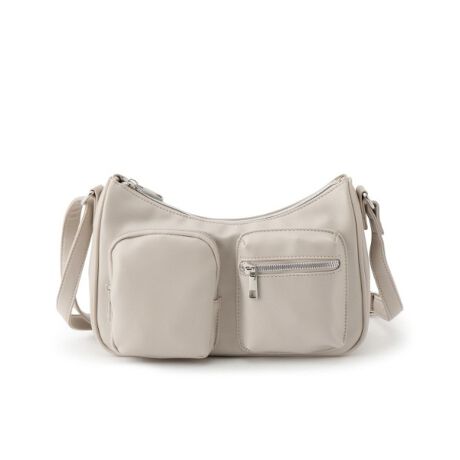 [^ԁFC7002014]yfUCzgh̗̃|PbgfUC̃V_[obOłBV_[Rł̂ŁA|ł΂ߊ|łg܂BVCj[J[008́A킹ƍN炵X^COɂȂ܂BydlzE|PbgF~1 O~2Ɩ̊֌WɂAۂFČꍇ܂B܂Ap\REX}[gtHȂǂ̊ɂA኱iƉ摜̃J[قȂꍇ܂Bd:365g