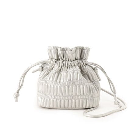 [^ԁFC7002009]yfUCz\ʂ̃v[c|R|RĂĂ킢炵ВobOłBRƂVGbgŃR[fBl[g̃ANZgɂȂ܂BydlzE|PbgȂƖ̊֌WɂAۂFČꍇ܂B܂Ap\REX}[gtHȂǂ̊ɂA኱iƉ摜̃J[قȂꍇ܂Bd:170g