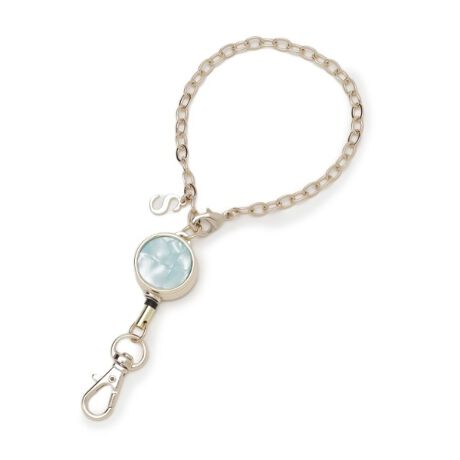 [^ԁFC7082037]V[[̃CjVV[YByfUCz[R[ht̃L[z_[łBCjVƂɈقȂJ[O{ĂAĂ܂B`F[͂莝̃obO|[`ɂĂ킢AWłAANZT[oŊy߂܂B[Lт̂ŁApXP[XȂǂ̏ȒPɎo֗ȃACełB6ނ炨Iт̂ŁAgpɂ͂A؂Ȑlւ̃v[gɂ߂łByJ[z߂̃S[hJ[bL021FSA~gO[031FMACG[070FYACgsN072FAAsN080FRAx_[091FKAu[Ɩ̊֌WɂAۂFČꍇ܂B܂Ap\REX}[gtHȂǂ̊ɂA኱iƉ摜̃J[قȂꍇ܂B