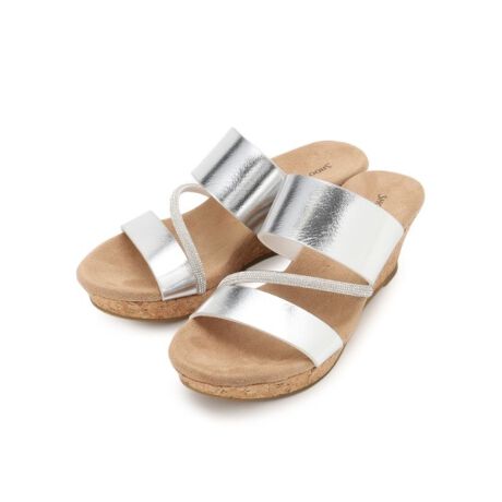 [^ԁFC7012501]Ȃ\[ƂӂӂNbṼC\[ŃN`BXX|Cg1ӂӂ̃NbVւ̕SyAs̔y܂BXX|Cg2EFbWȂ̂ɋȂԂ肪ǂ߁AsT|[gĂ܂B XX|Cg3N炵LL[v؂₩ɁBƖ̊֌WɂAۂFČꍇ܂B܂Ap\REX}[gtHȂǂ̊ɂA኱iƉ摜̃J[قȂꍇ܂Bd:45(24.5cm)Б195g