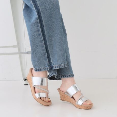 [^ԁFC7012501]Ȃ\[ƂӂӂNbṼC\[ŃN`BXX|Cg1ӂӂ̃NbVւ̕SyAs̔y܂BXX|Cg2EFbWȂ̂ɋȂԂ肪ǂ߁AsT|[gĂ܂B XX|Cg3N炵LL[v؂₩ɁBƖ̊֌WɂAۂFČꍇ܂B܂Ap\REX}[gtHȂǂ̊ɂA኱iƉ摜̃J[قȂꍇ܂Bd:45(24.5cm)Б195g