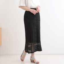 かぎ針風パッチワークが大人かわいいニットスカート