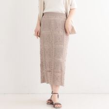 かぎ針風パッチワークが大人かわいいニットスカート