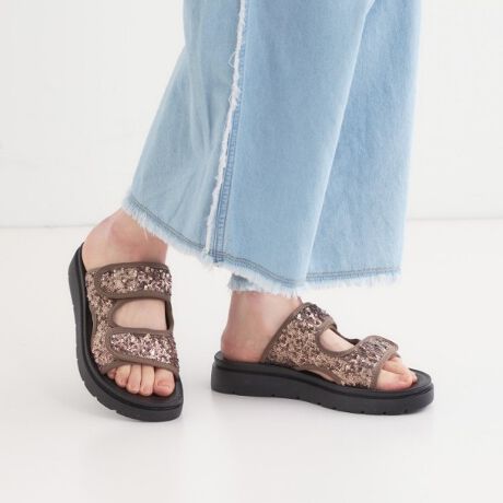 [^ԁFC7012502]gh̃XpR[؂₩ȃ_uxgT_B߃|Cg1Ȑ̂\[́A΂y₩ŕsɂdlƂȂĂ܂B߃|Cg2~ɂ͂ӂӂ̃NbVĂAԂ̎gpłɗD݌vB߃|Cg3b̃xg͒\ŁAɗDtBbg܂B̏i͔Ŕ܂B炩߂BƖ̊֌WɂAۂFČꍇ܂B܂Ap\REX}[gtHȂǂ̊ɂA኱iƉ摜̃J[قȂꍇ܂Bd:Б260g(TvTCY)