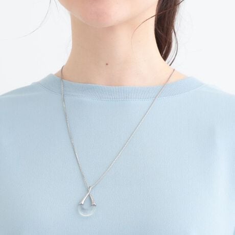 [^ԁFC7082050]A2WAYŊyރlbNXyfUCzNAƃ^p[c̑gݍ킹͂̃lbNXBȉ~`̃NAp[cꂽۂ^AVvȂĂ܂B2WAYdlɂA܂܂ȃX^Cɍ킹ĎgςACełBy@\zXC_[Œ\2WAYyJ[z005 sNVo[bL006 Vo[J[bL007 S[hJ[bLƖ̊֌WɂAۂFČꍇ܂B܂Ap\REX}[gtHȂǂ̊ɂA኱iƉ摜̃J[قȂꍇ܂B