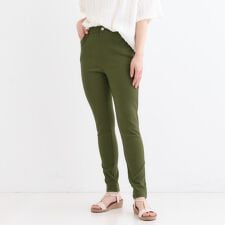 【S-LL】レイヤードスタイルに 脚をきれいに魅せる ストレッチスキニーパンツ