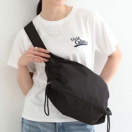 [^ԁFC7002041]yfUCzTChhXgfUCɂV_[obOłBՂ̂ŁAW[◷sȂǂ̂oV[₨q܂Ƃ̌VтȂǂɂ߂łBwʂ̃t@Xi[|Pbg͏̂ɕ֗łBy@\z{̂ɂ͝ngpĂ܂Bǐʂ͉ivł͂܂BjydlzE|PbgF~3 O~1Ɩ̊֌WɂAۂFČꍇ܂B܂Ap\REX}[gtHȂǂ̊ɂA኱iƉ摜̃J[قȂꍇ܂Bd:220g