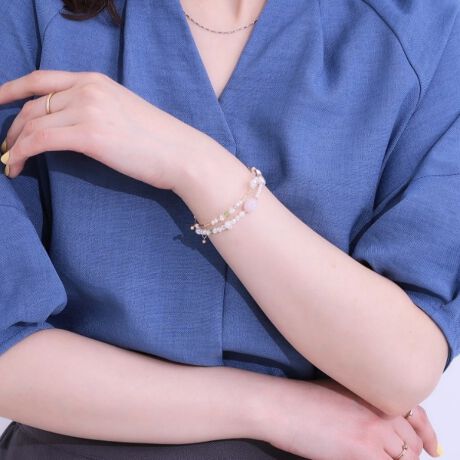 [^ԁFC7082402]RɒȂAĂʂr[YuXbgyfUCz2Ãr[YC[uXbǵAĂ̑ɂ҂ȃANZT[łBʂȃr[Yy₩ɔzuA茳؂₩ɉo܂BEȒPȃfUCŁAgɂʂȃV[ɂ҂BJWAGKg܂ŁA܂܂ȃX^CɃ}b`܂BẴR[fBl[gɌȂACełBƖ̊֌WɂAۂFČꍇ܂B܂Ap\REX}[gtHȂǂ̊ɂA኱iƉ摜̃J[قȂꍇ܂B