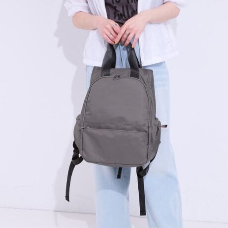 [^ԁFC7002509]yfUCzOƓɍ킹10̃|Pbĝ郊bNłBwʂ̓L[IdlɂȂĂ̂ŁAL[P[XĂ闷s̍ۂ͕֗łB`FXgxĝŁAV_[R炸藎ɂłBy@\z{̂ɂ͝fނgpĂ܂Bǐʂ͉ivł͂܂jydlzE|PbgF~6 O~4A4t@C[\Ɩ̊֌WɂAۂFČꍇ܂B܂Ap\REX}[gtHȂǂ̊ɂA኱iƉ摜̃J[قȂꍇ܂Bd:485g