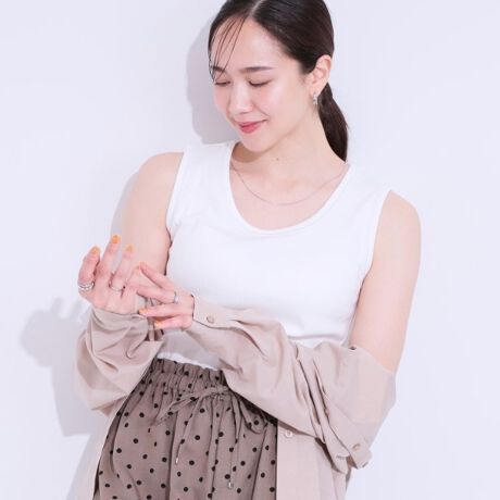 [^ԁFC6212335]yfUCzlC̃^NgbvV[YɑҖ]̃JbvtołISHOO LA RUEԂ̍LȂ݌Ƌ̘eCɂVGbgŃfC[[XɃsb^1łB݂Ƒɂ͋⎅ŃXeb`AANZgɁBJbv͗ň^ŃY̐SzȂAtBbĝAƂ\nœSBn͏_炩Ȗ100fނgpAJbv̐^񒆂̊₷ӏɂ͗ɃbVfނgpAʋCvX܂ByX^COzCi[ƂăVcuEXAs[XȂǂƍ킹ăfC[JWAɃIXXłByfށz\nFȍ̑fނgpĂ܂BnF100̑fނgpĂ܂BEq̊ϓ_瓖i̕ԕi͕sƂȂ܂BƖ̊֌WɂAۂFČꍇ܂B܂Ap\REX}[gtHȂǂ̊ɂA኱iƉ摜̃J[قȂꍇ܂B