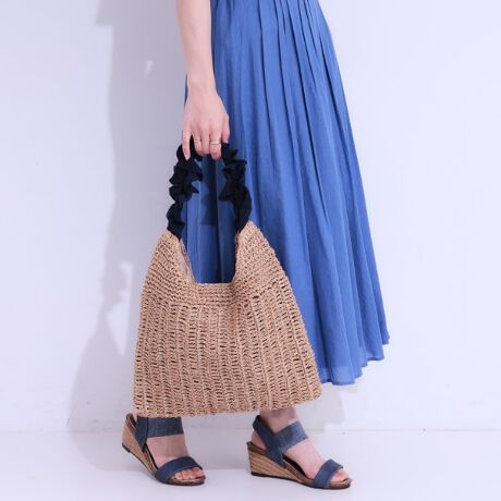 [^ԁFC7002322]yfUCzĂ炵fފ̃g[gobOłBnhtɂătF~jȕ͋CɎdグ܂BVvȃX^CÕ|Cgɂ߂łBydlzE|PbgF~2EA4t@C[Ɩ̊֌WɂAۂFČꍇ܂B܂Ap\REX}[gtHȂǂ̊ɂA኱iƉ摜̃J[قȂꍇ܂Bd:300g