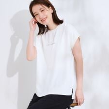 【S-LLひんやり洗濯後しわになりにくい】程よいシアー感 ロゴTシャツブラウス